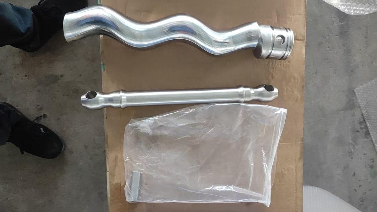 Spare parts for the NM053 screw pump are ready for shipment to Ecuador